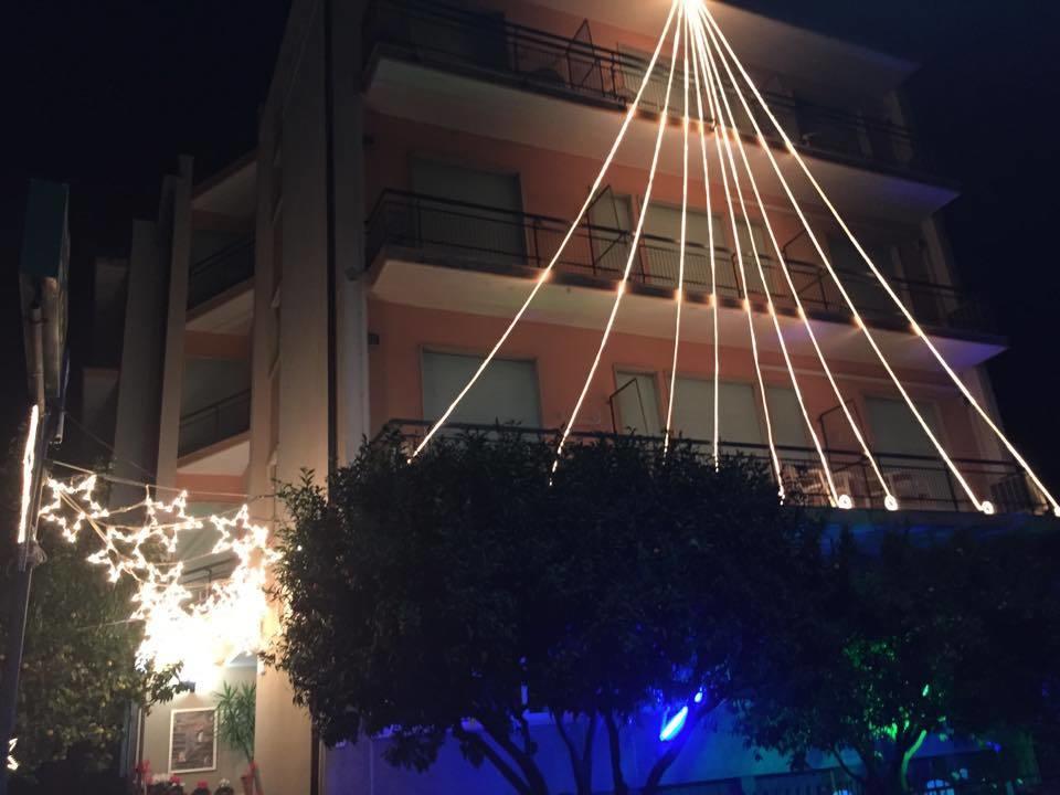 Hotel Capri Diano Marina Exterior foto